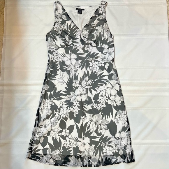 Summer Dress Pullover Sleeveless V Neck Floral Sz 12‎ Y2K Faith Love Passion EUC - Picture 3 of 10